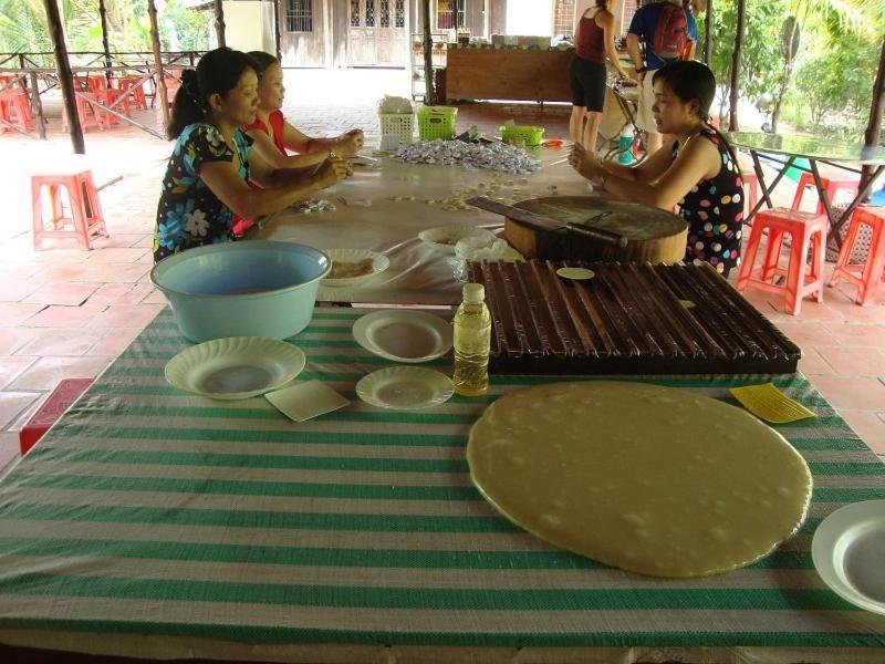 Oasis Hotel Ben Tre Eksteriør billede